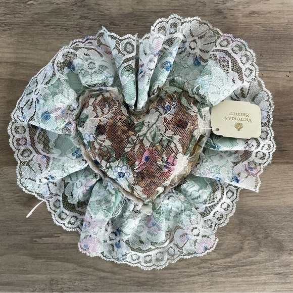 VINTAGE 80’s Pre Gold Label Victoria’s Secret Potpourri Sachet - Picture 3 of 6